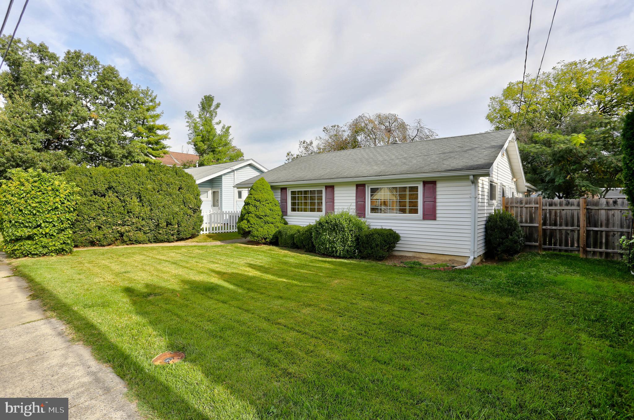 SOUTH LAUREL - Residential