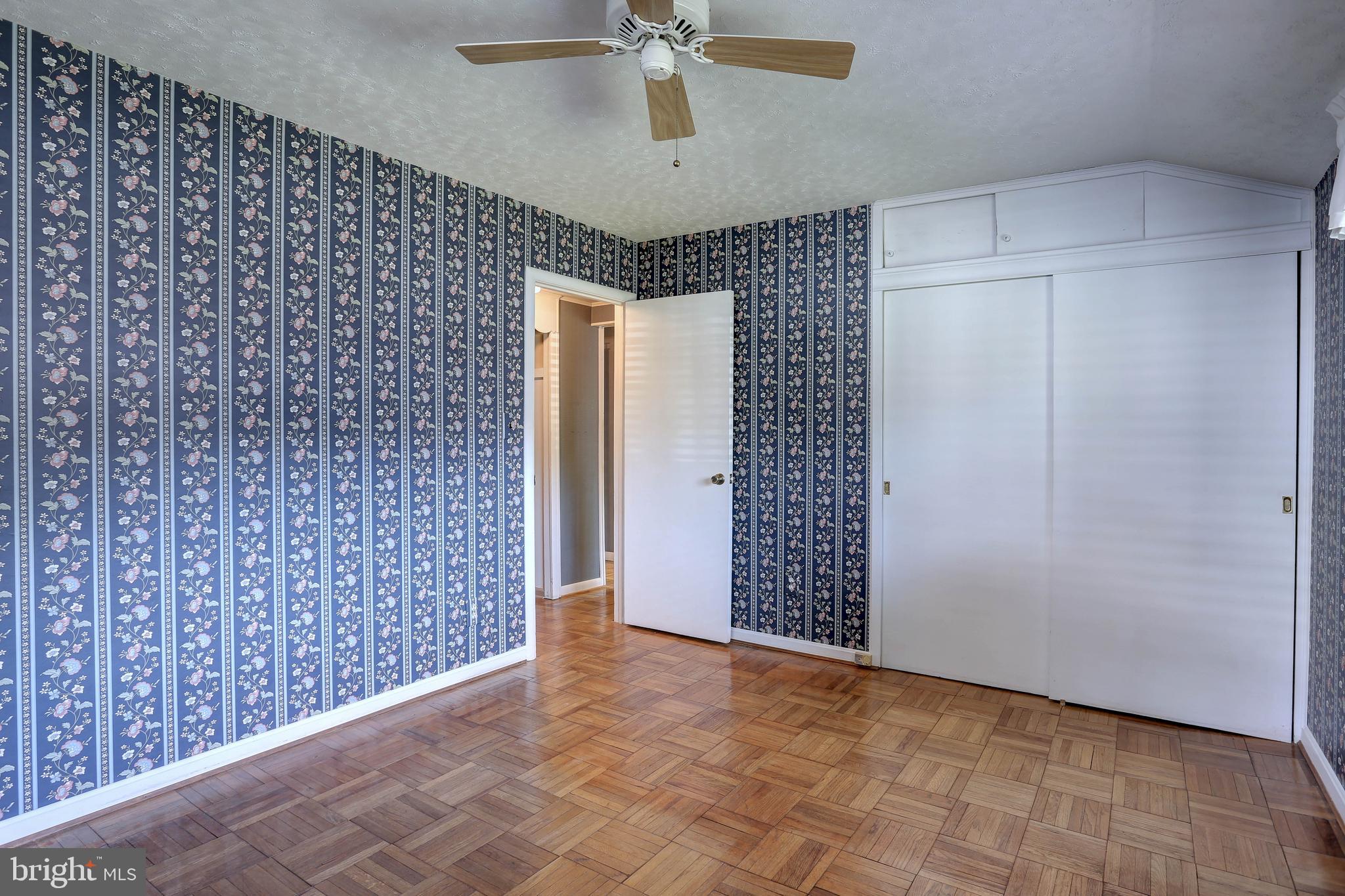 SOUTH LAUREL - Residential