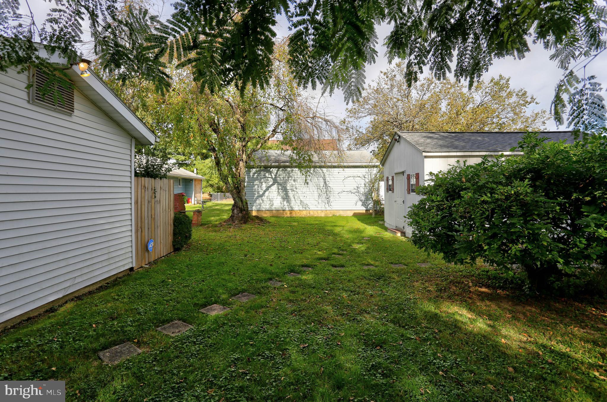 SOUTH LAUREL - Residential