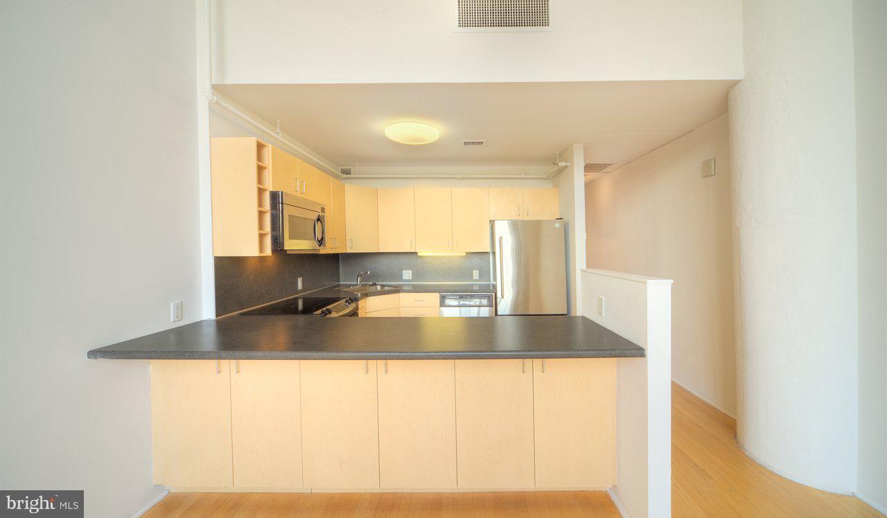RITTENHOUSE SQUARE - Residential Lease