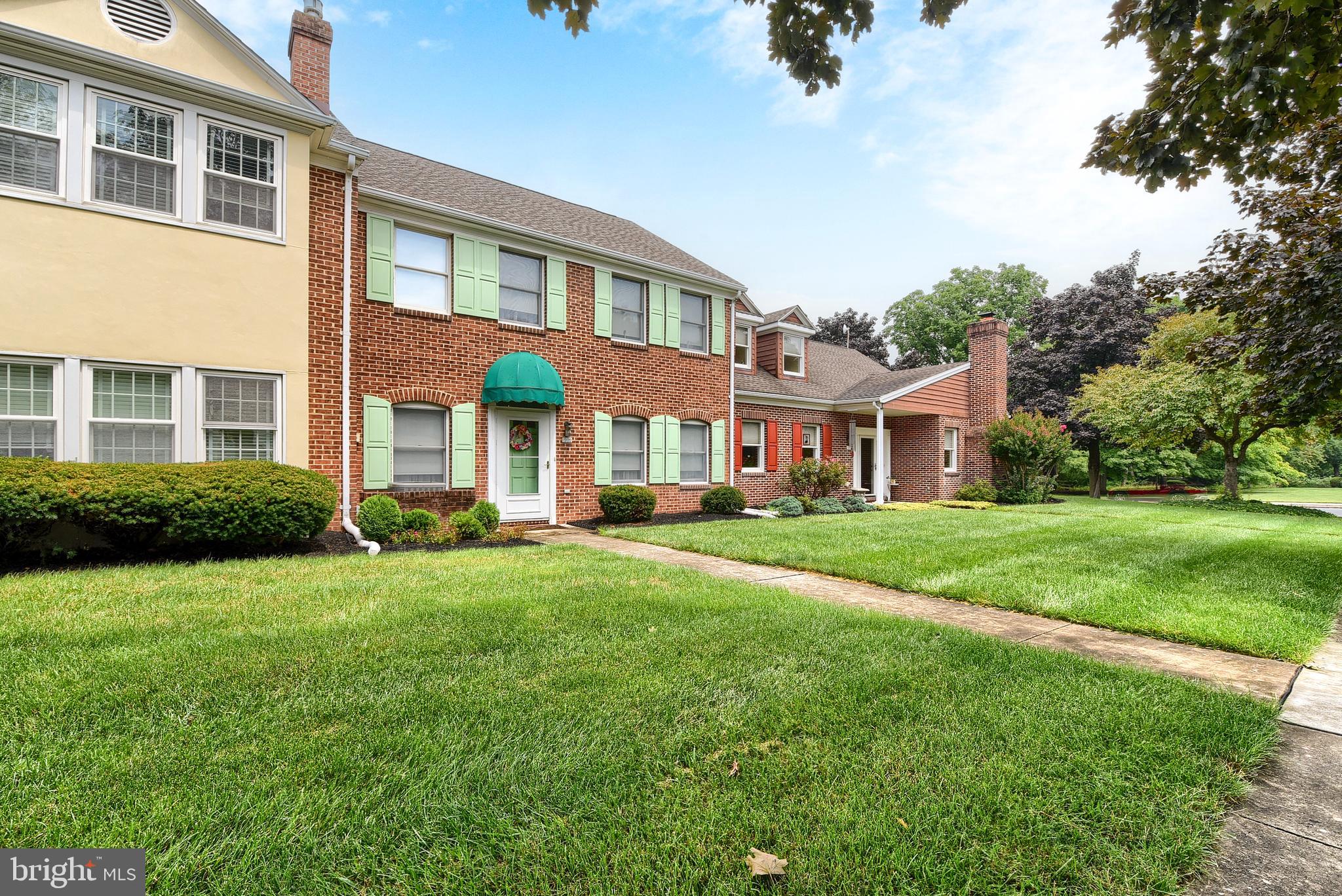 1202 WHITE BIRCH LANE