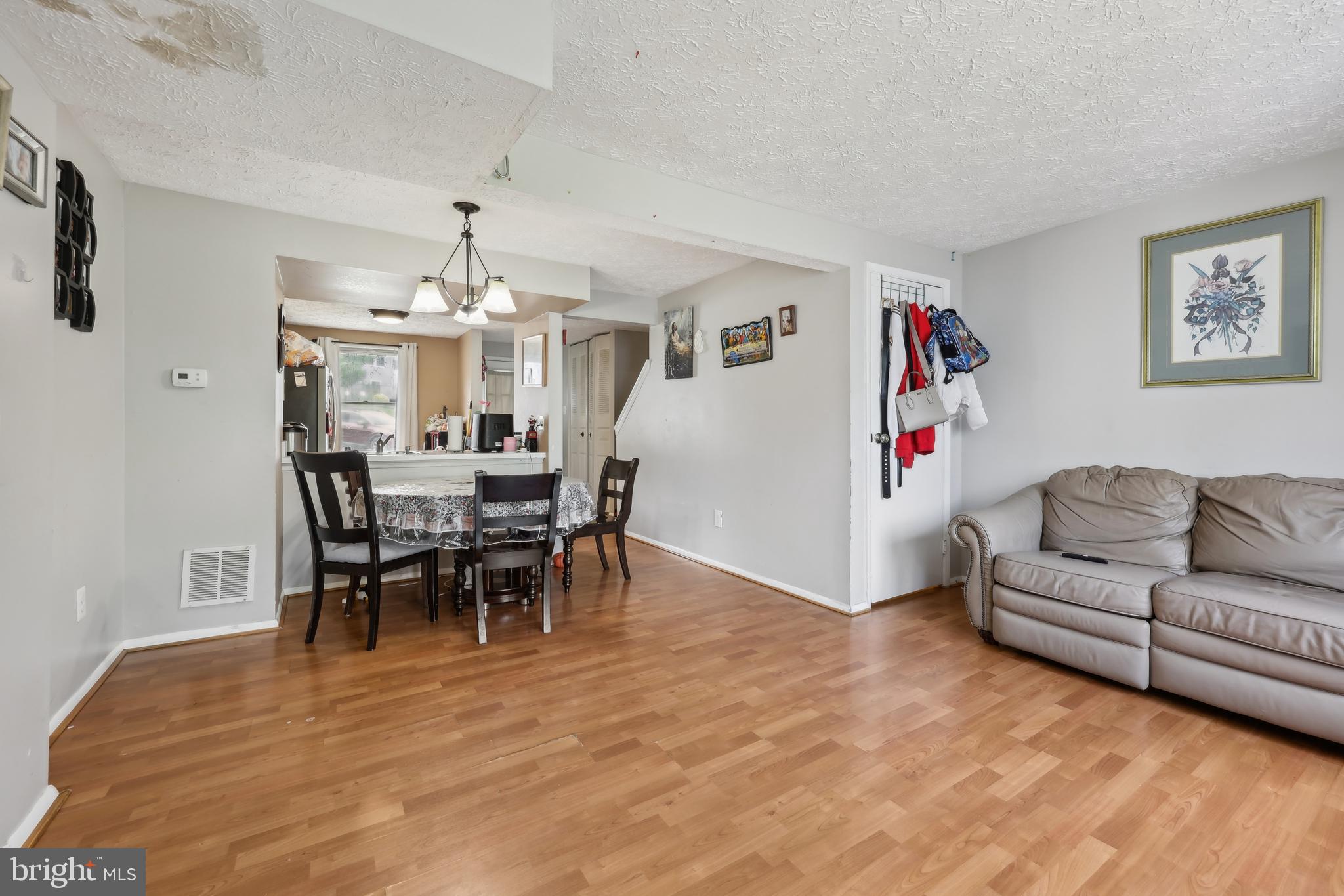 DEVILS REACH CONDOS - Residential