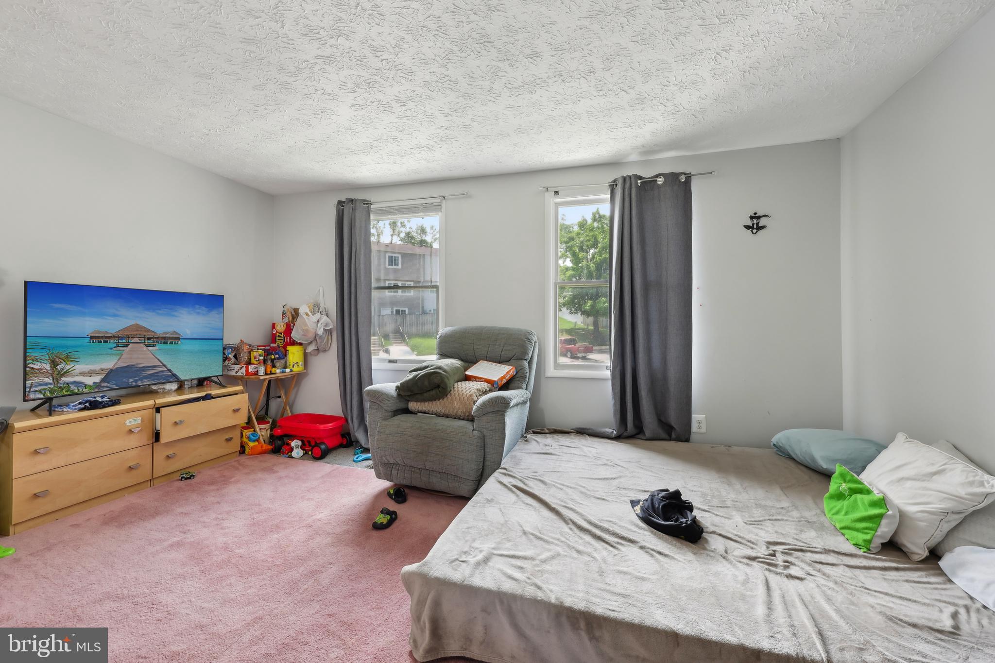 DEVILS REACH CONDOS - Residential