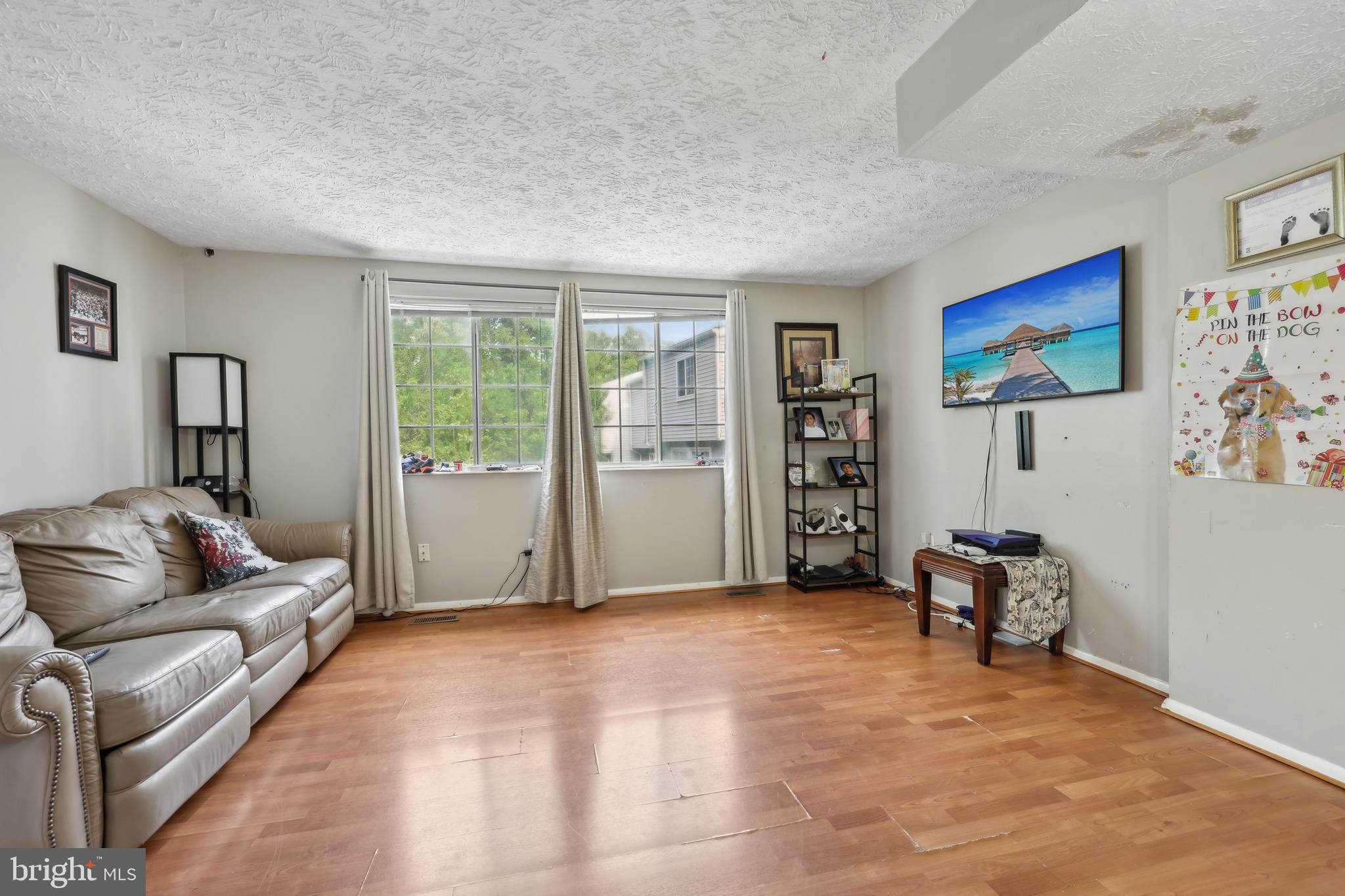 DEVILS REACH CONDOS - Residential