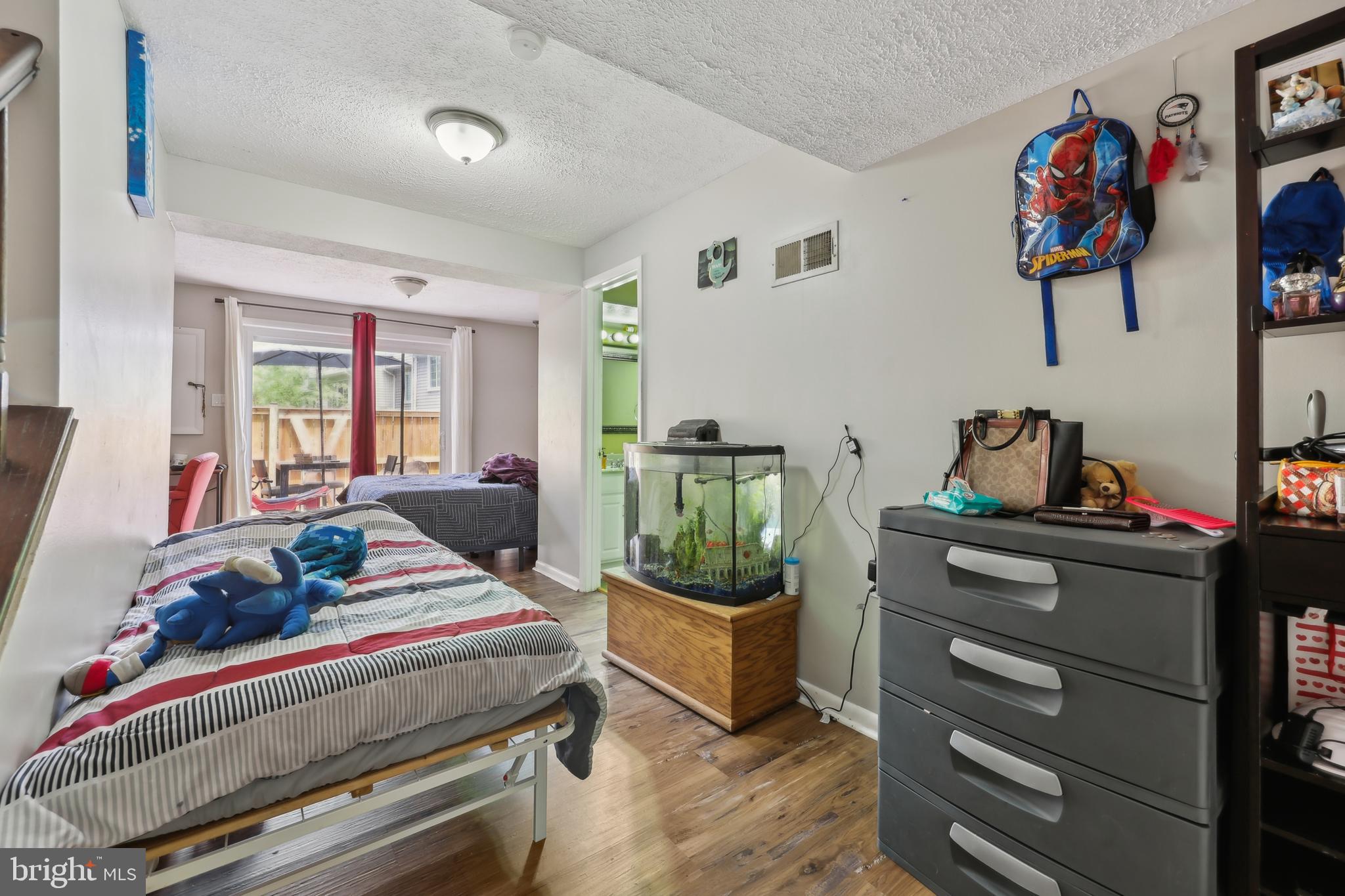 DEVILS REACH CONDOS - Residential