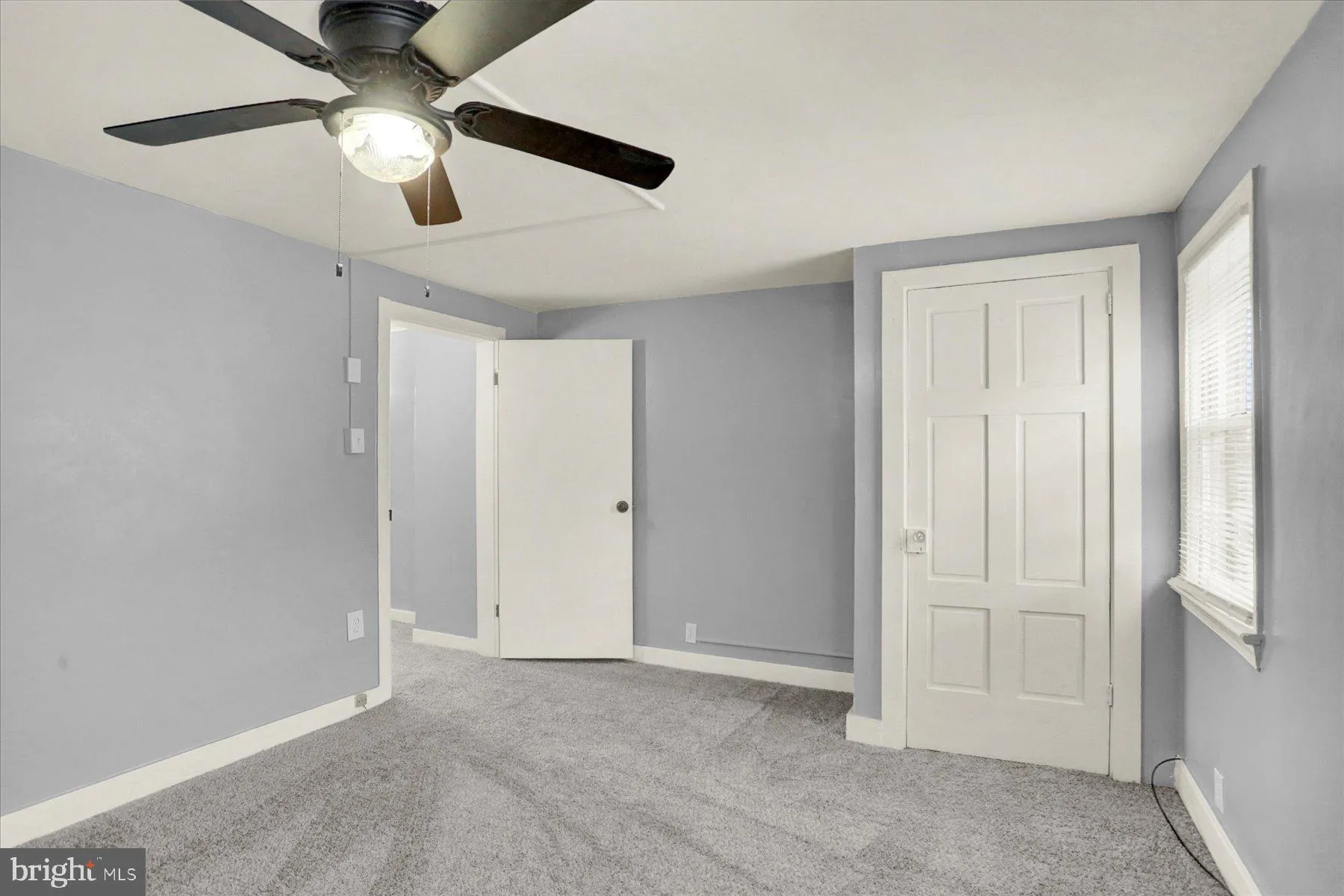 Columbia, Pennsylvania 17512, United States, 3 Bedrooms Bedrooms, ,1 BathroomBathrooms,Residential,Pending,101817