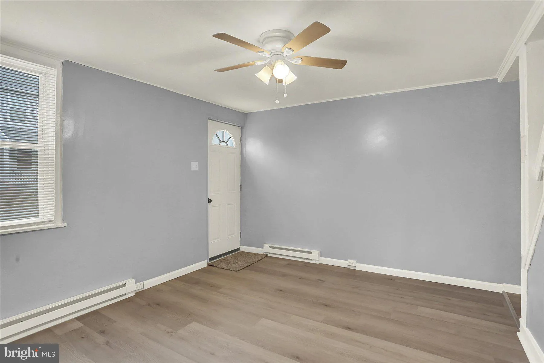 Columbia, Pennsylvania 17512, United States, 3 Bedrooms Bedrooms, ,1 BathroomBathrooms,Residential,Pending,101817