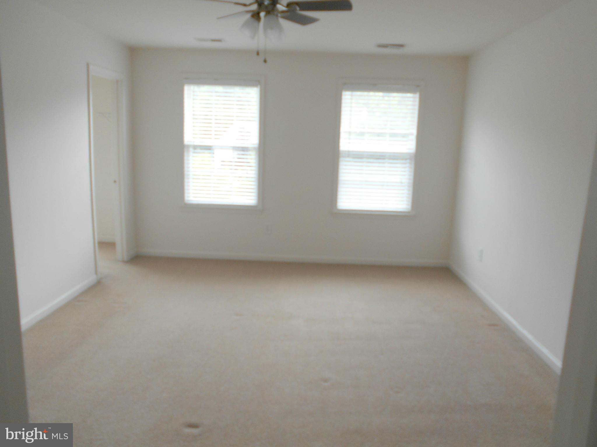 GREAT OAKS - Residential Lease