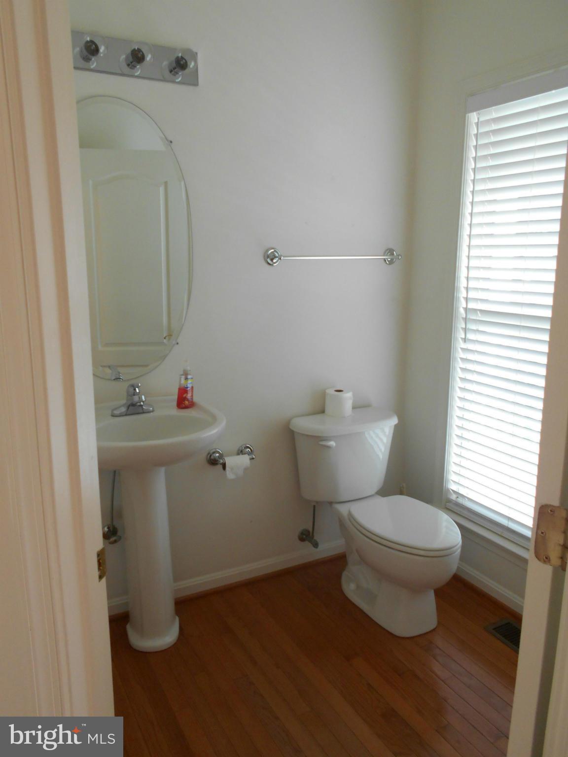 GREAT OAKS - Residential Lease