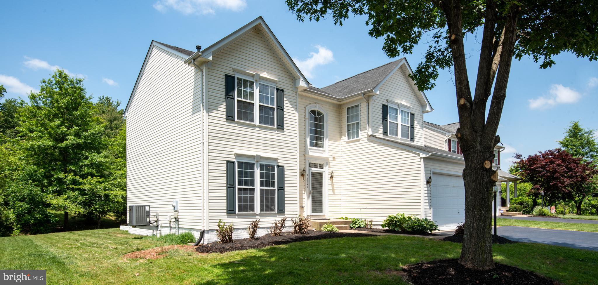 SOMERSET - Residential Lease