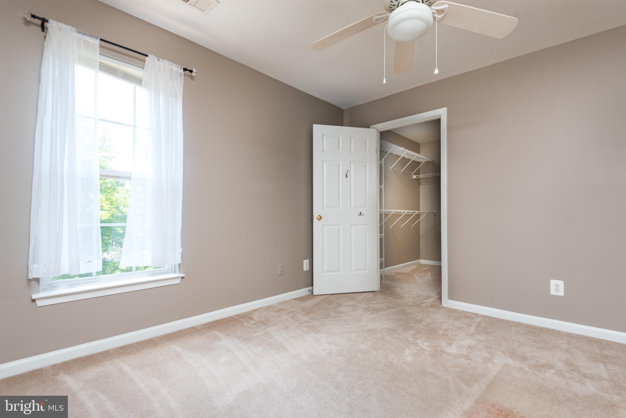 SOMERSET - Residential Lease