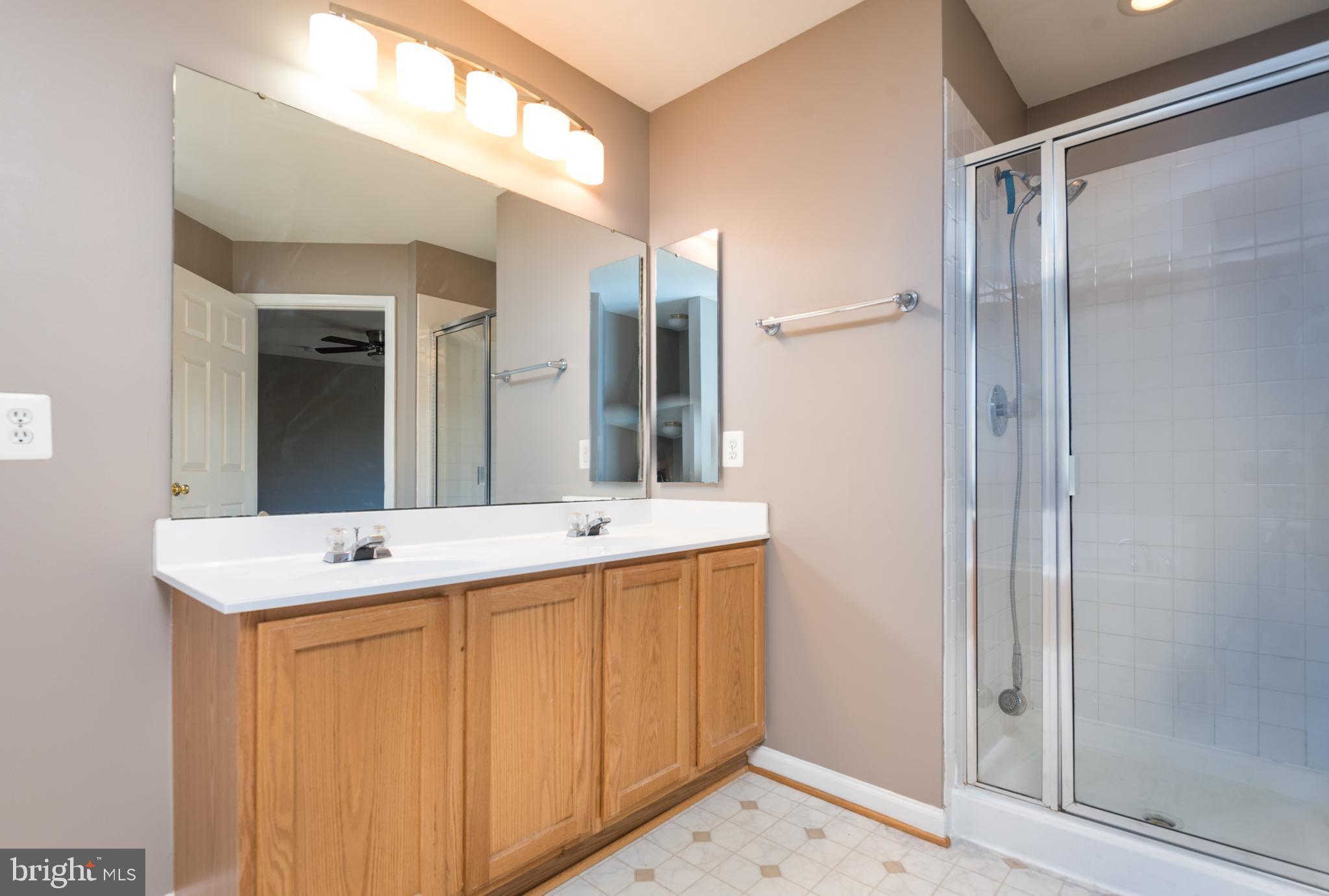 SOMERSET - Residential Lease