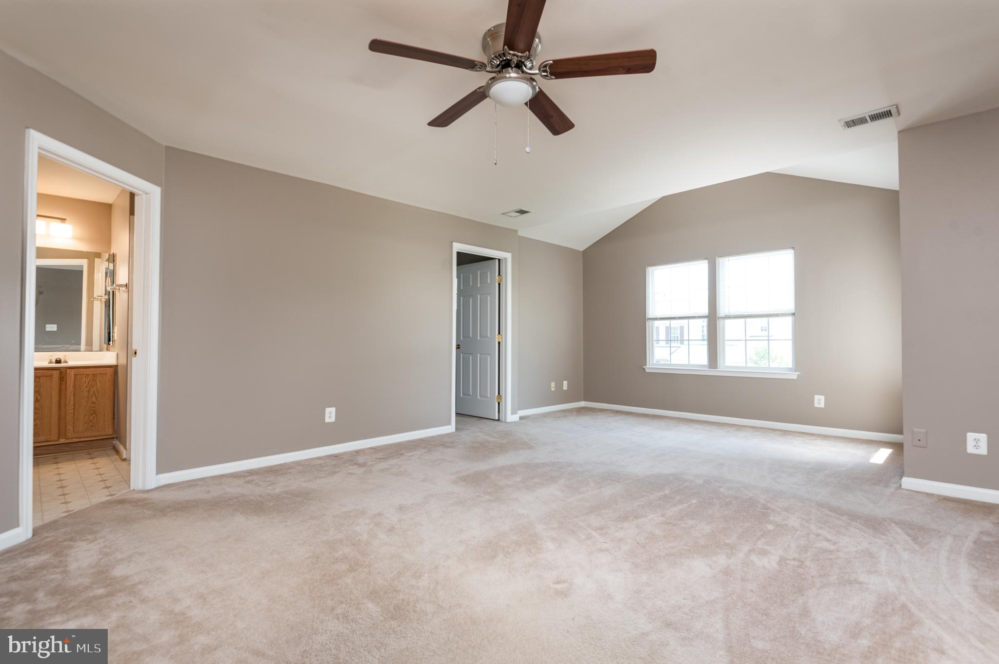 SOMERSET - Residential Lease