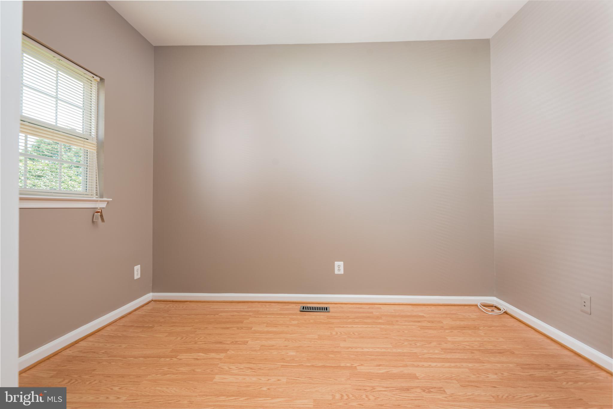 SOMERSET - Residential Lease