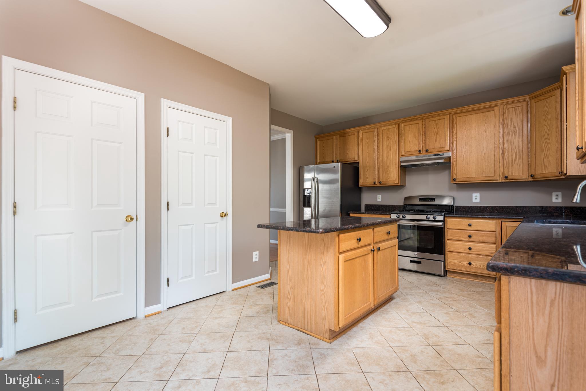 SOMERSET - Residential Lease