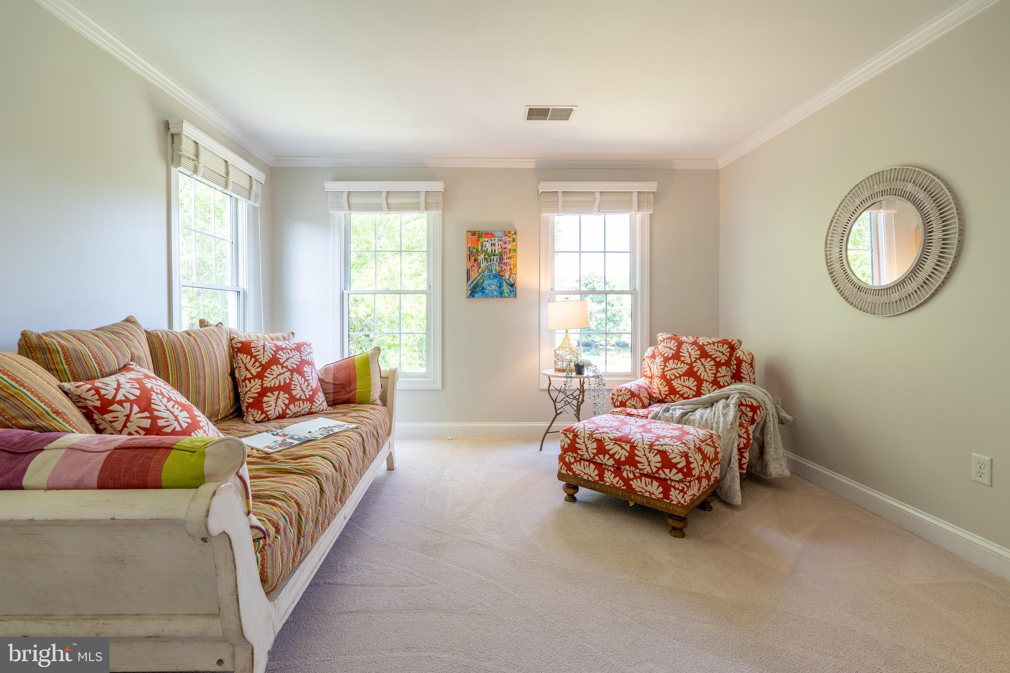 WOODHAVEN - Residential