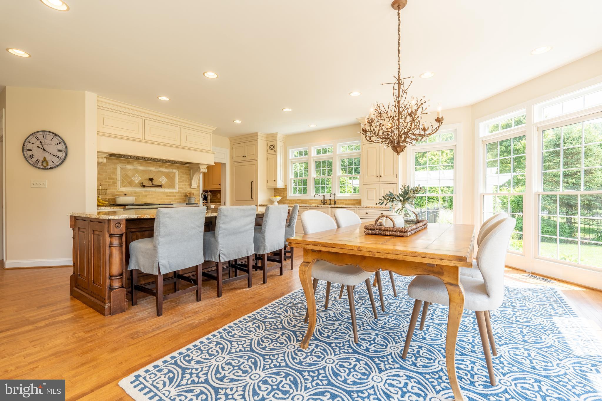 WOODHAVEN - Residential