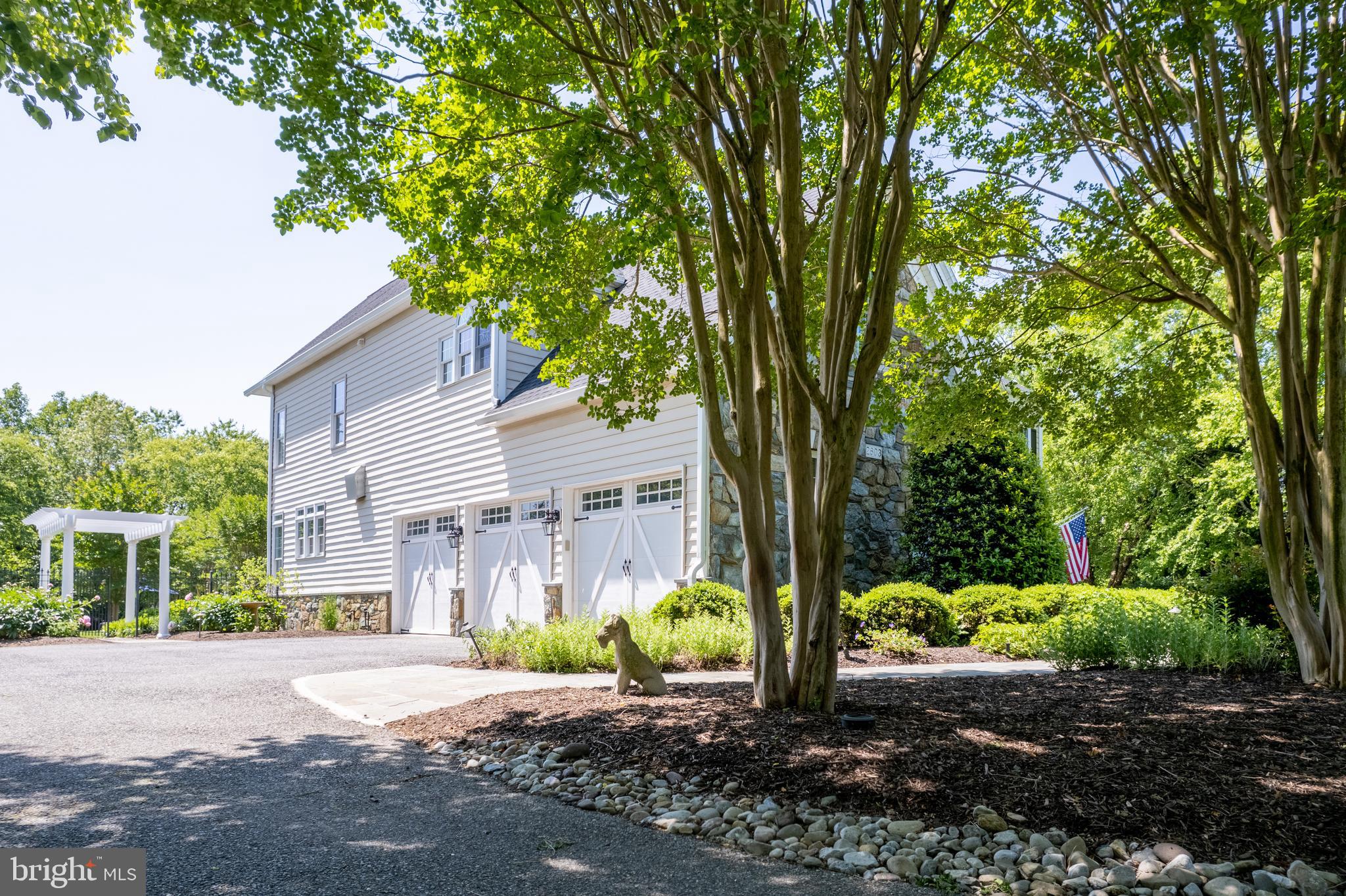 WOODHAVEN - Residential