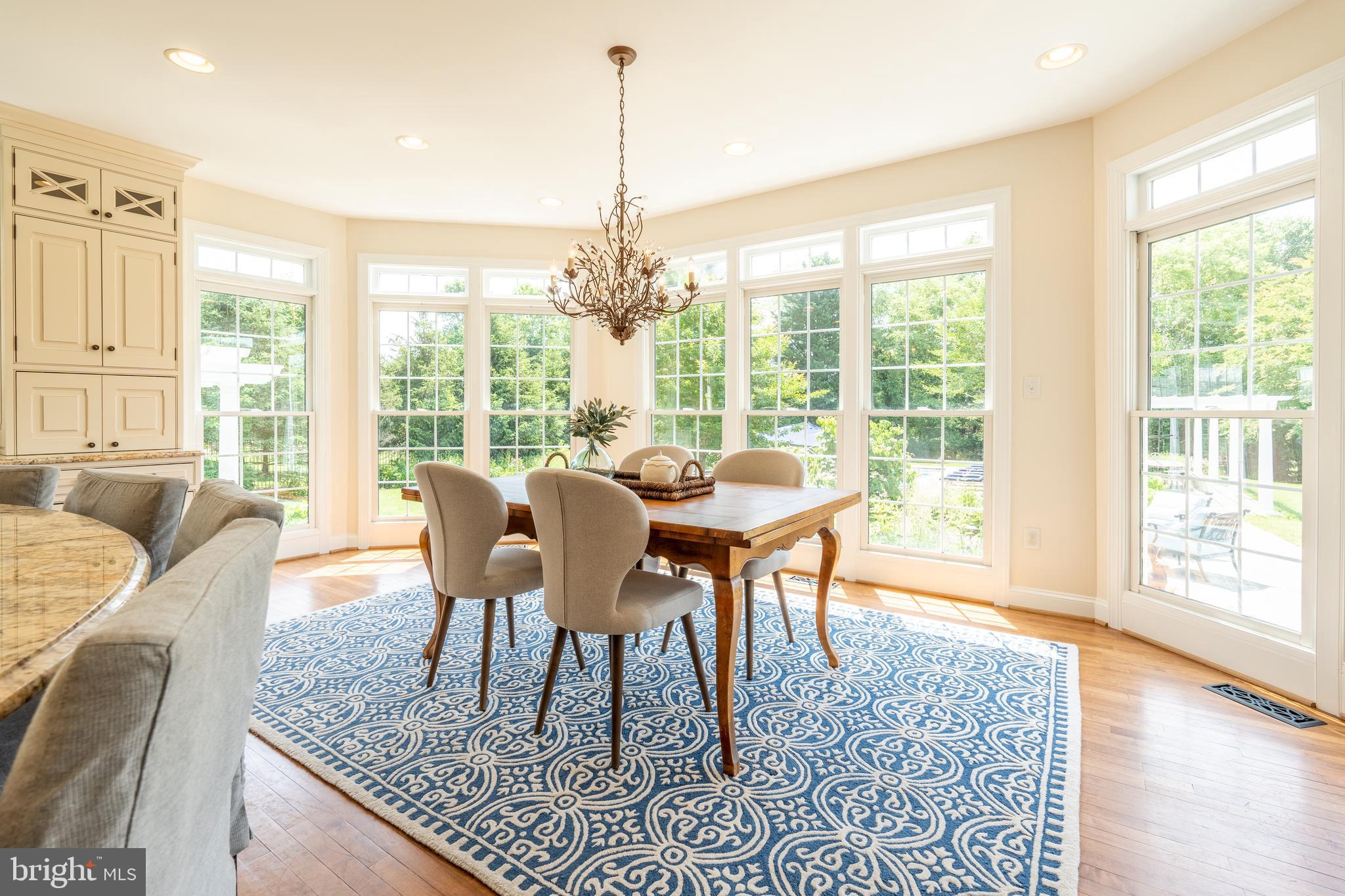 WOODHAVEN - Residential