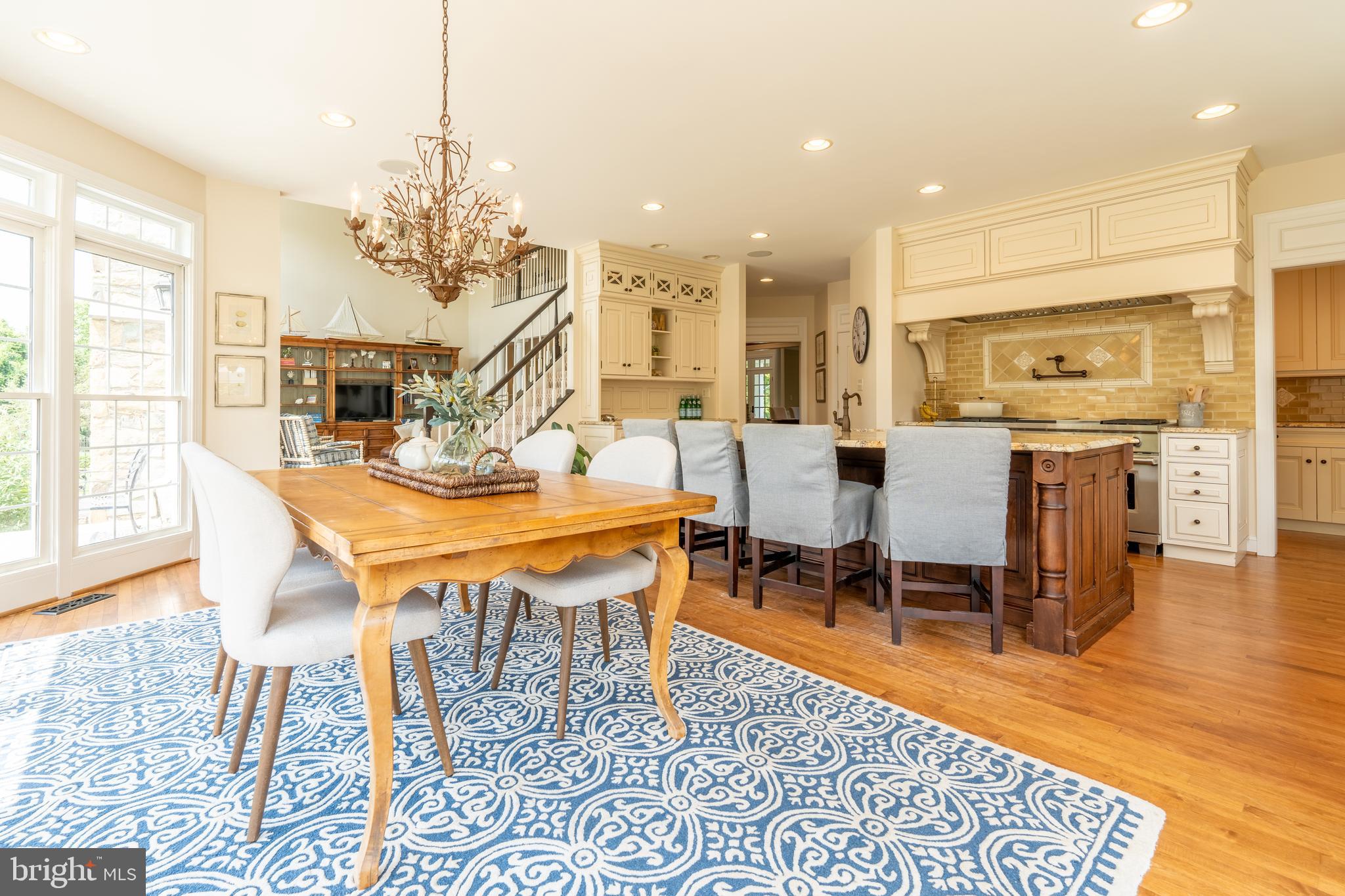 WOODHAVEN - Residential