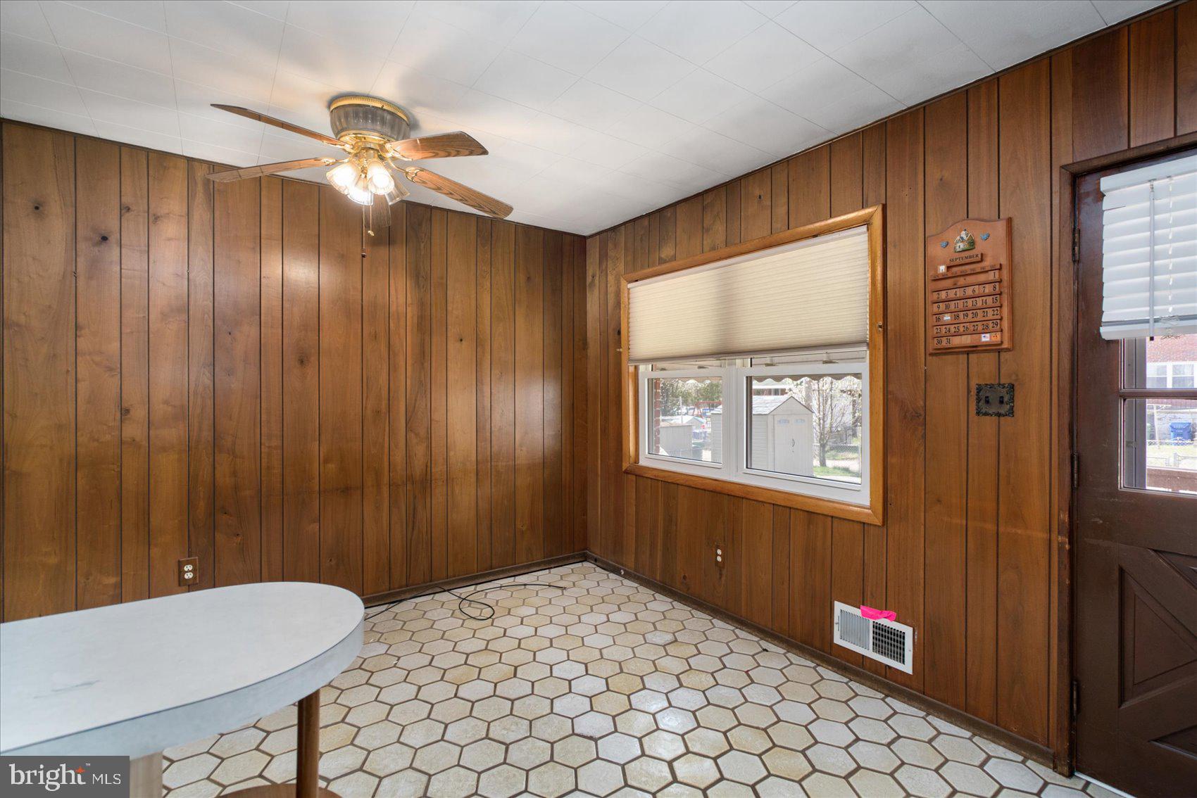 VIOLETVILLE - Residential