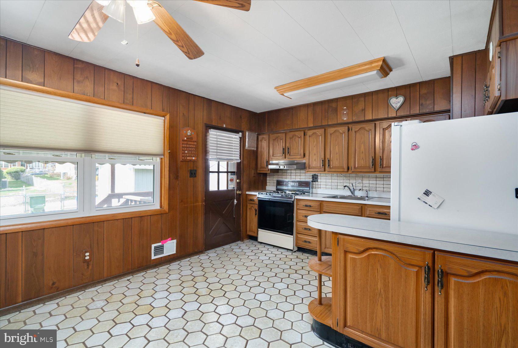 VIOLETVILLE - Residential