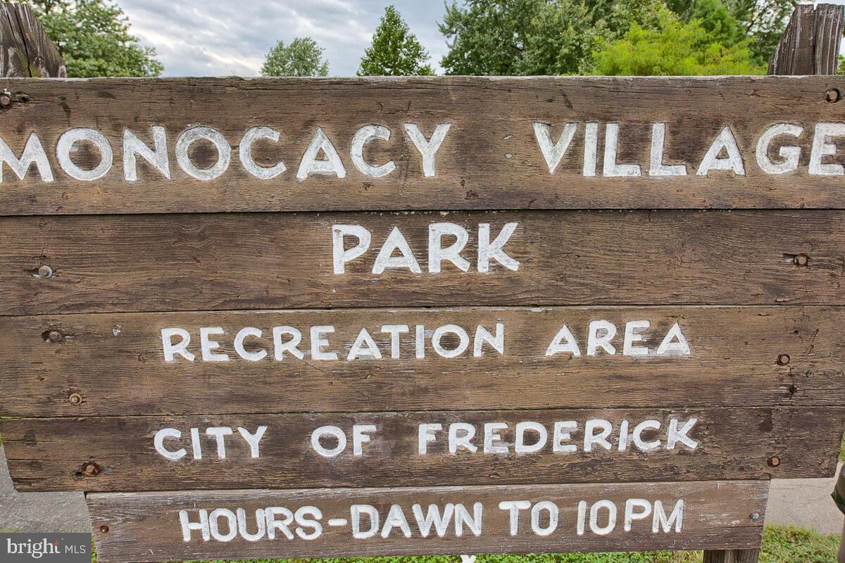 FREDERICKTOWNE VILLAGE - Residential