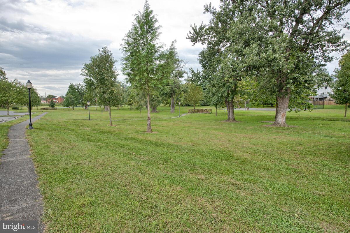 FREDERICKTOWNE VILLAGE - Residential