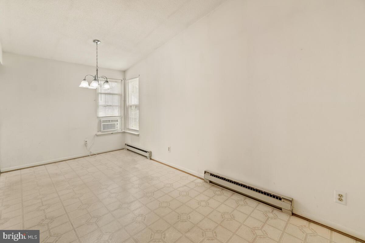 FREDERICKTOWNE VILLAGE - Residential