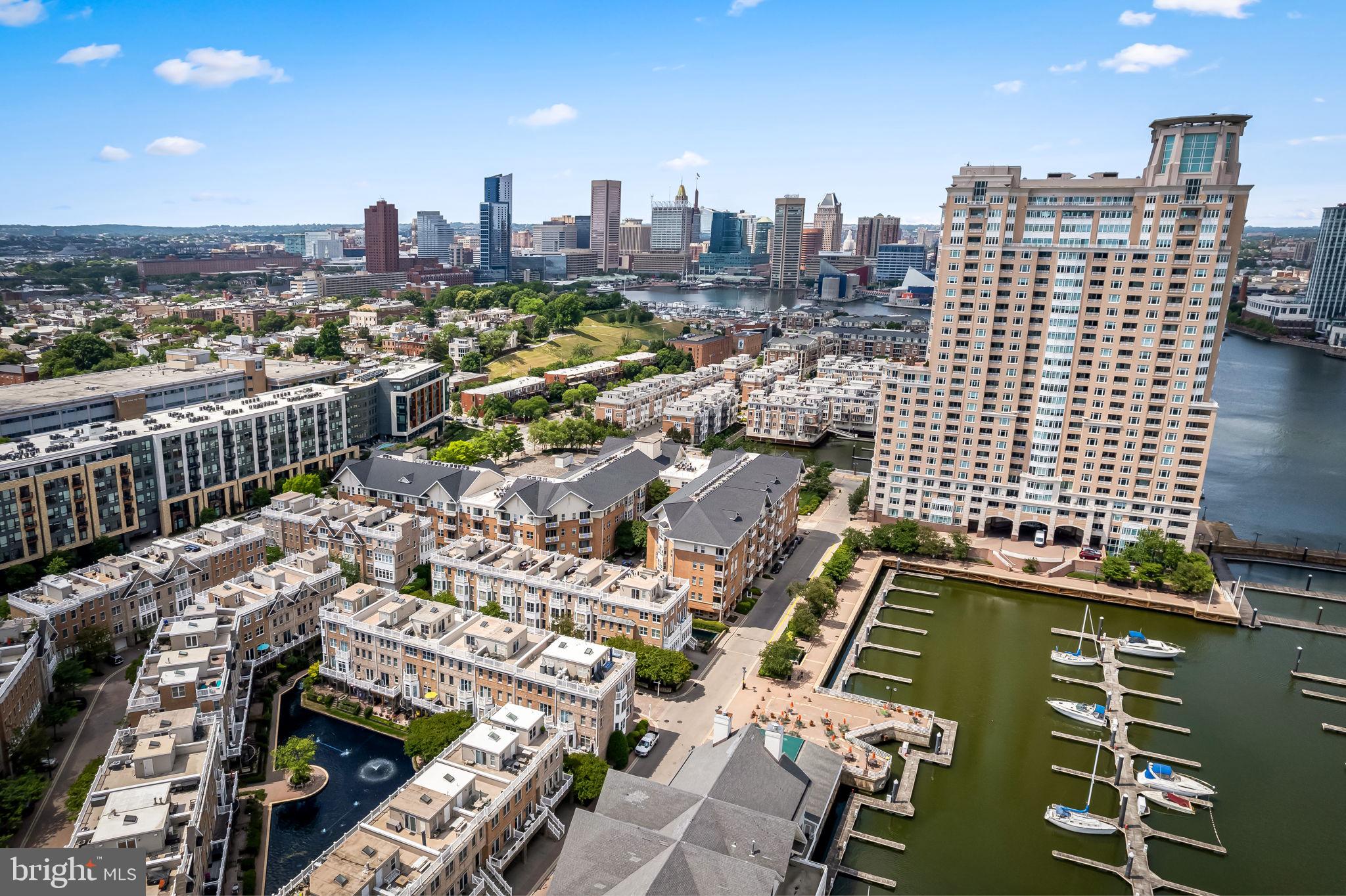 PIERSIDE AT HARBORVIEW - Residential