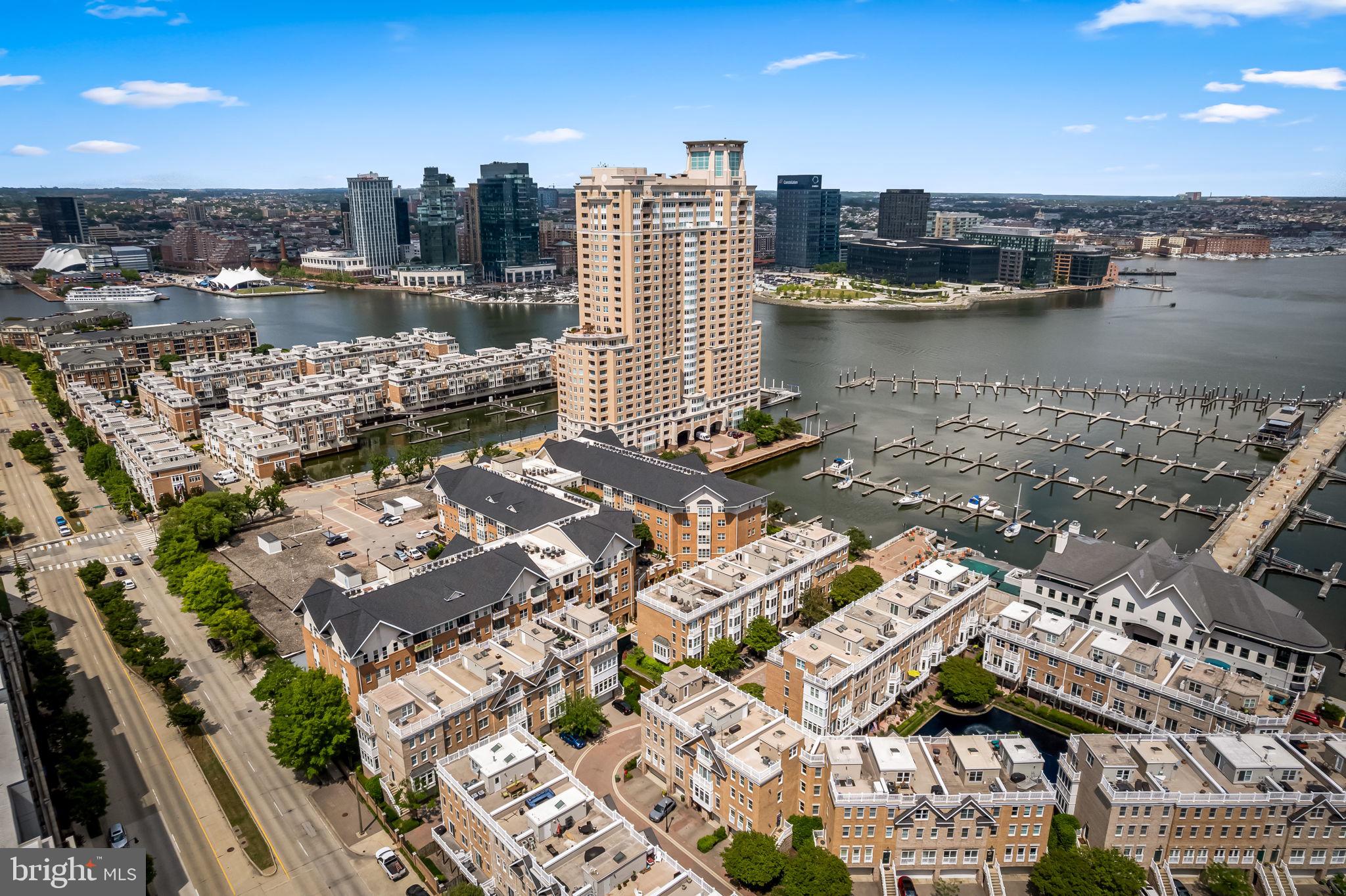 PIERSIDE AT HARBORVIEW - Residential