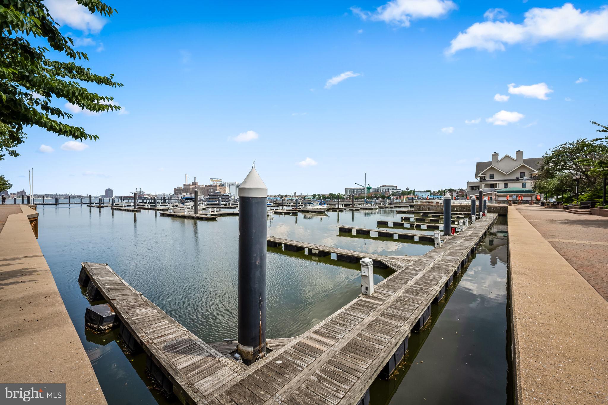 PIERSIDE AT HARBORVIEW - Residential