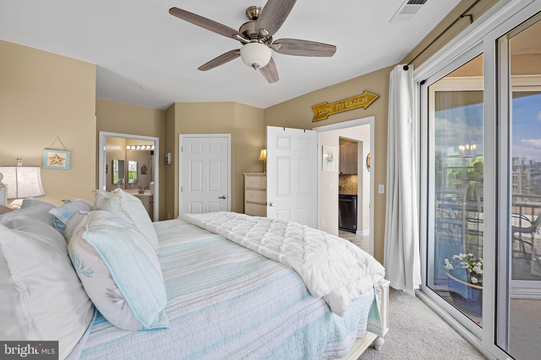 PIERSIDE AT HARBORVIEW - Residential