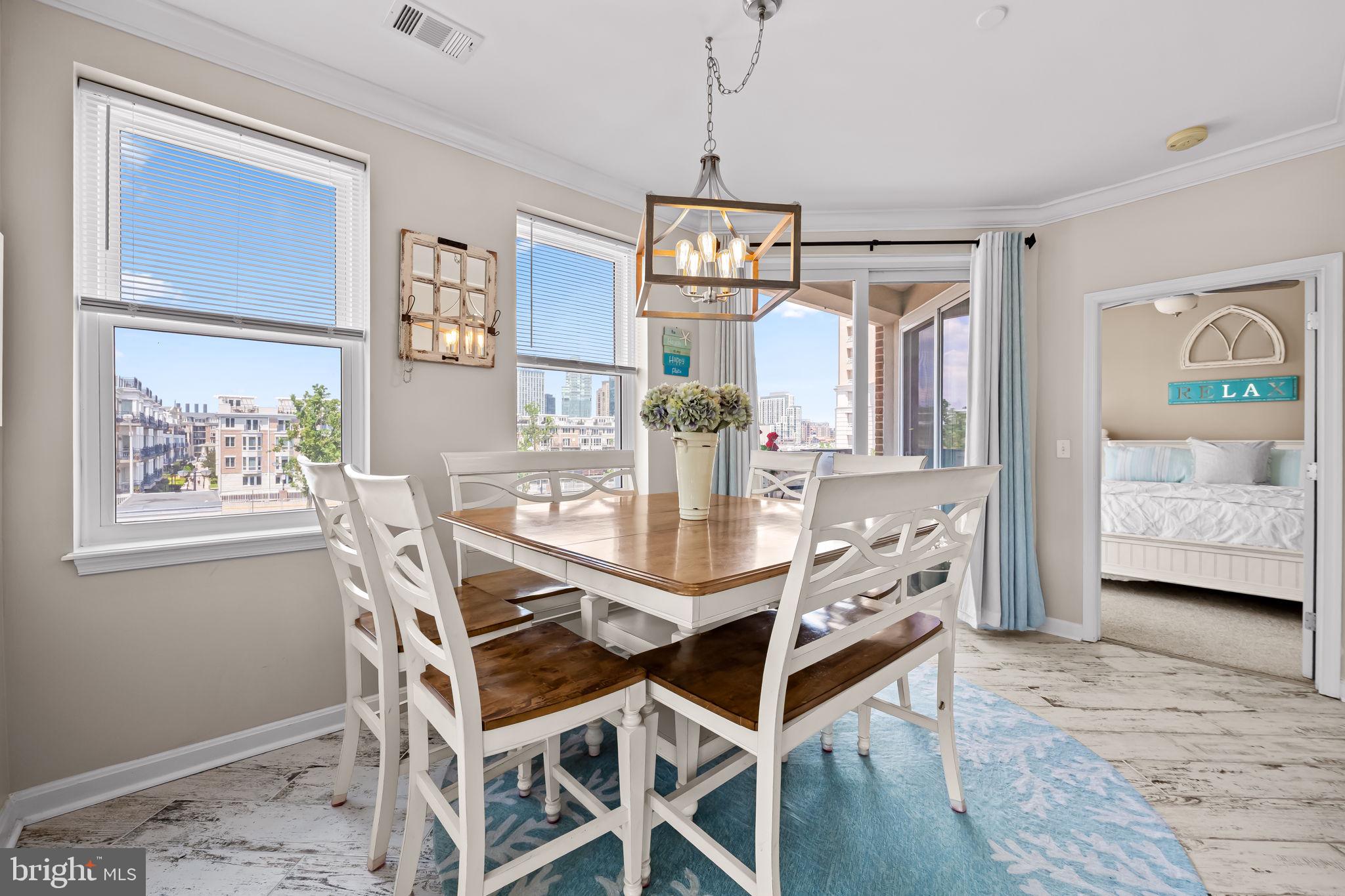 PIERSIDE AT HARBORVIEW - Residential