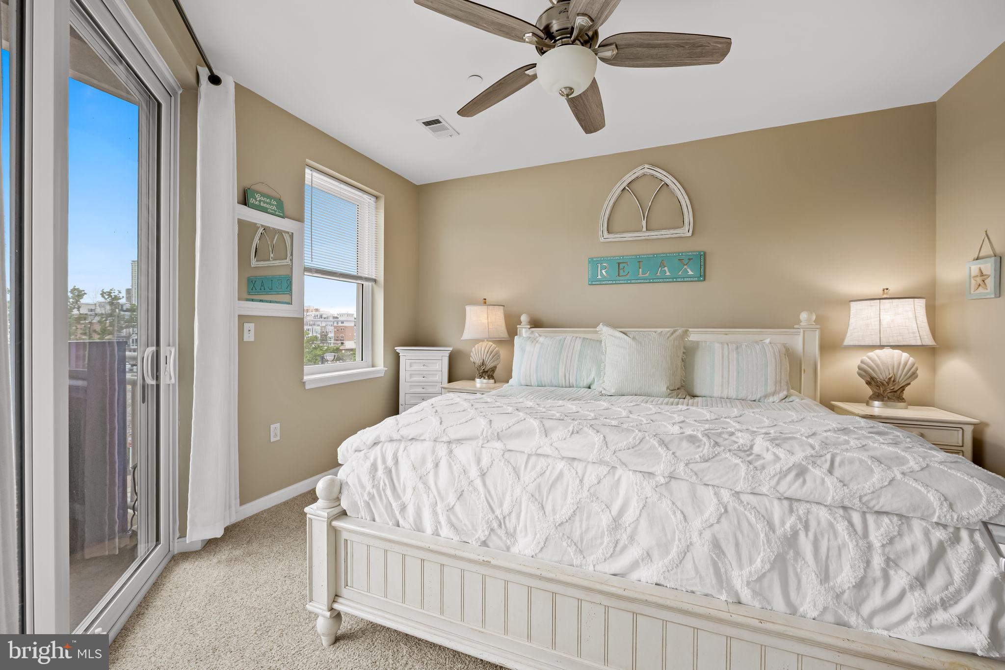 PIERSIDE AT HARBORVIEW - Residential