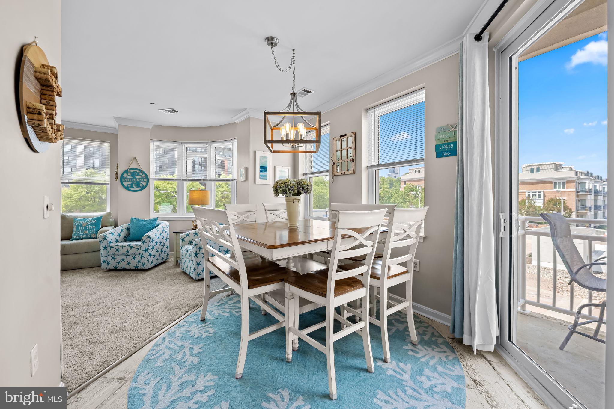 PIERSIDE AT HARBORVIEW - Residential