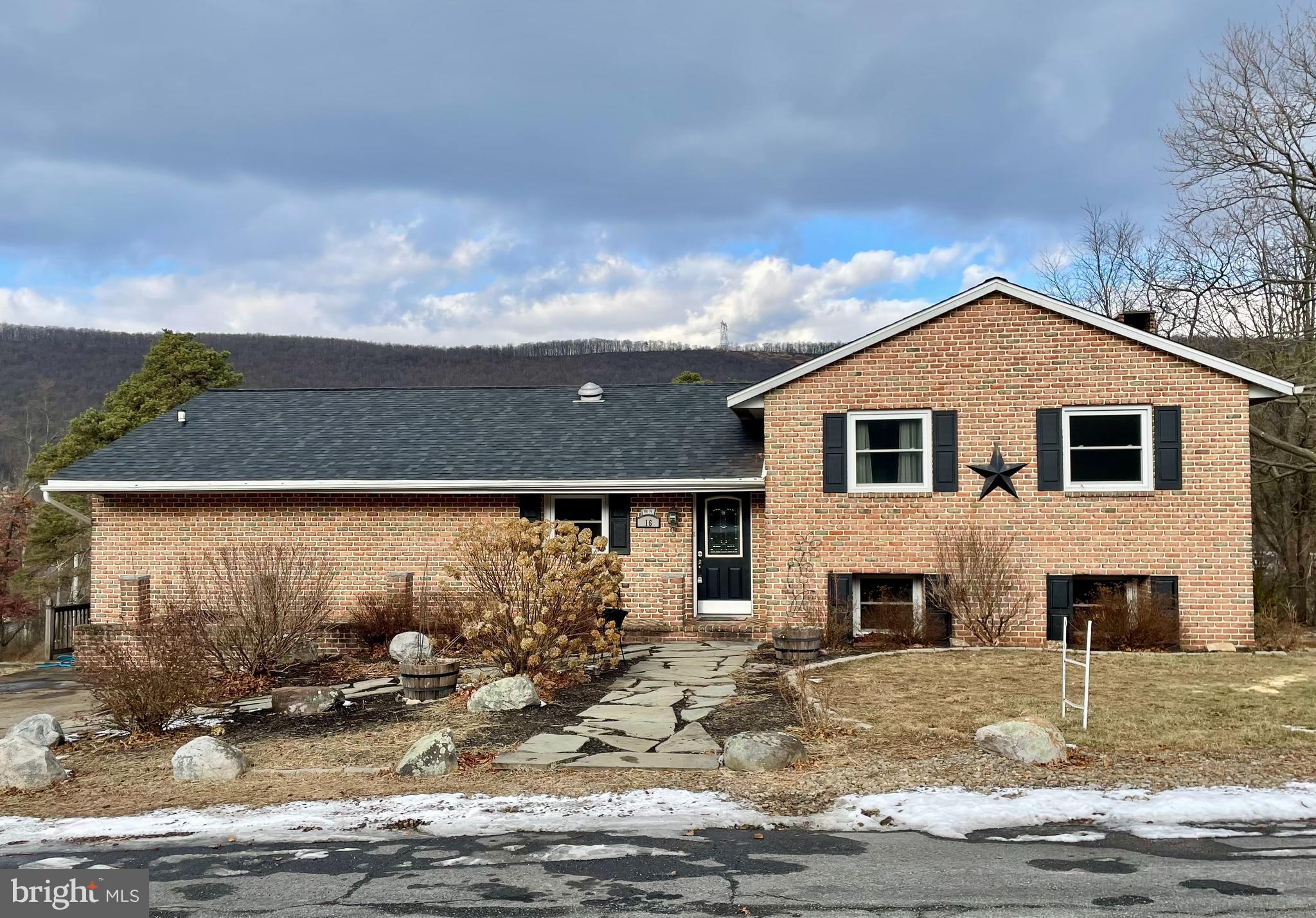 CRESSWELL GARDENS - Residential