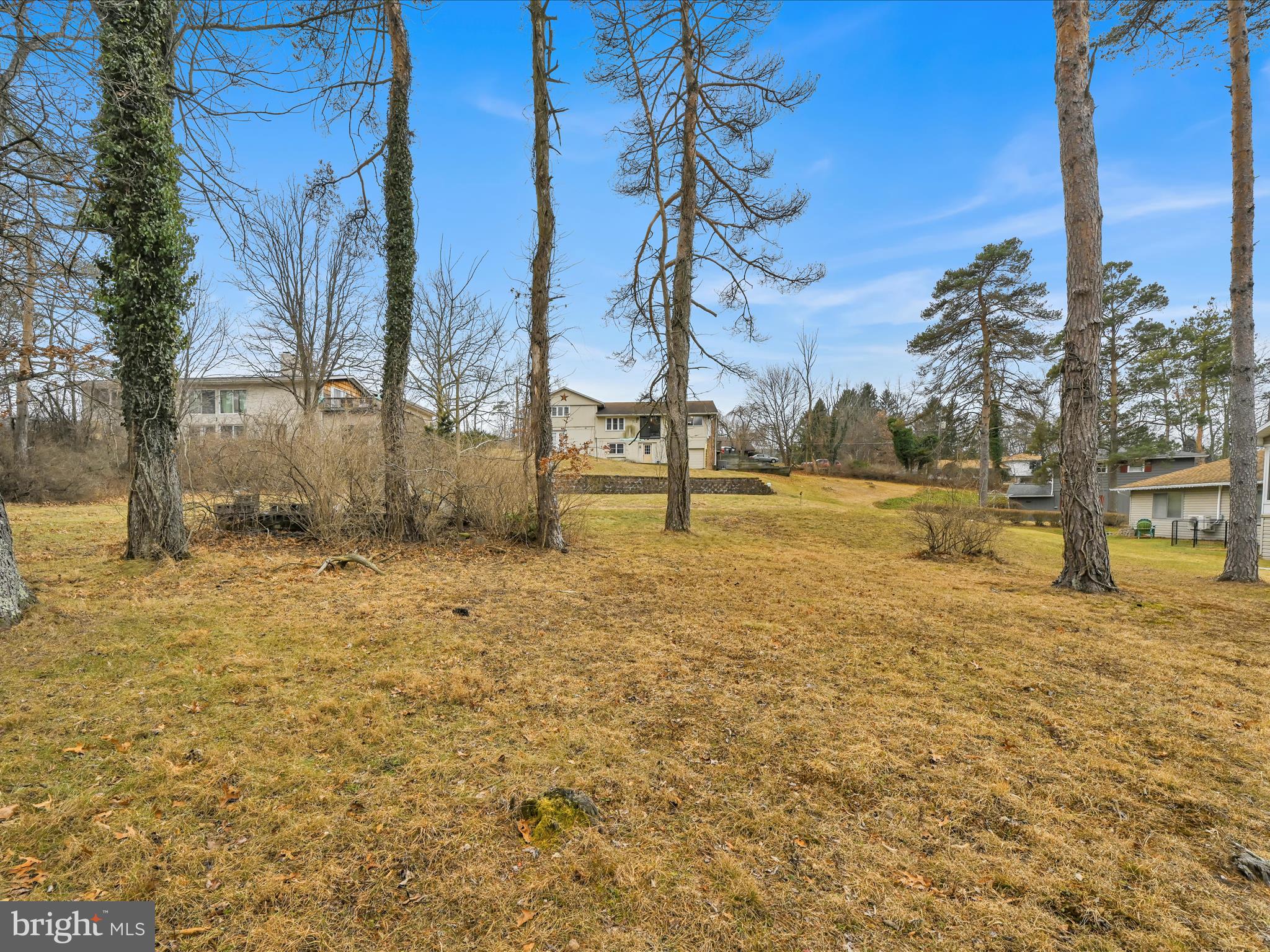 CRESSWELL GARDENS - Residential