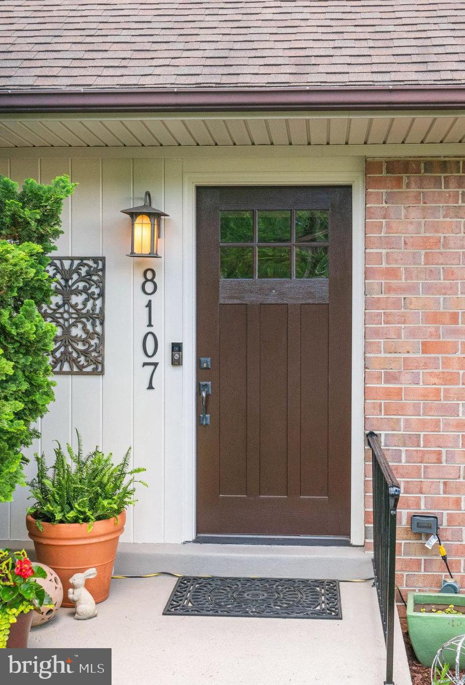 8107 SPRINGFIELD VILLAGE DRIVE