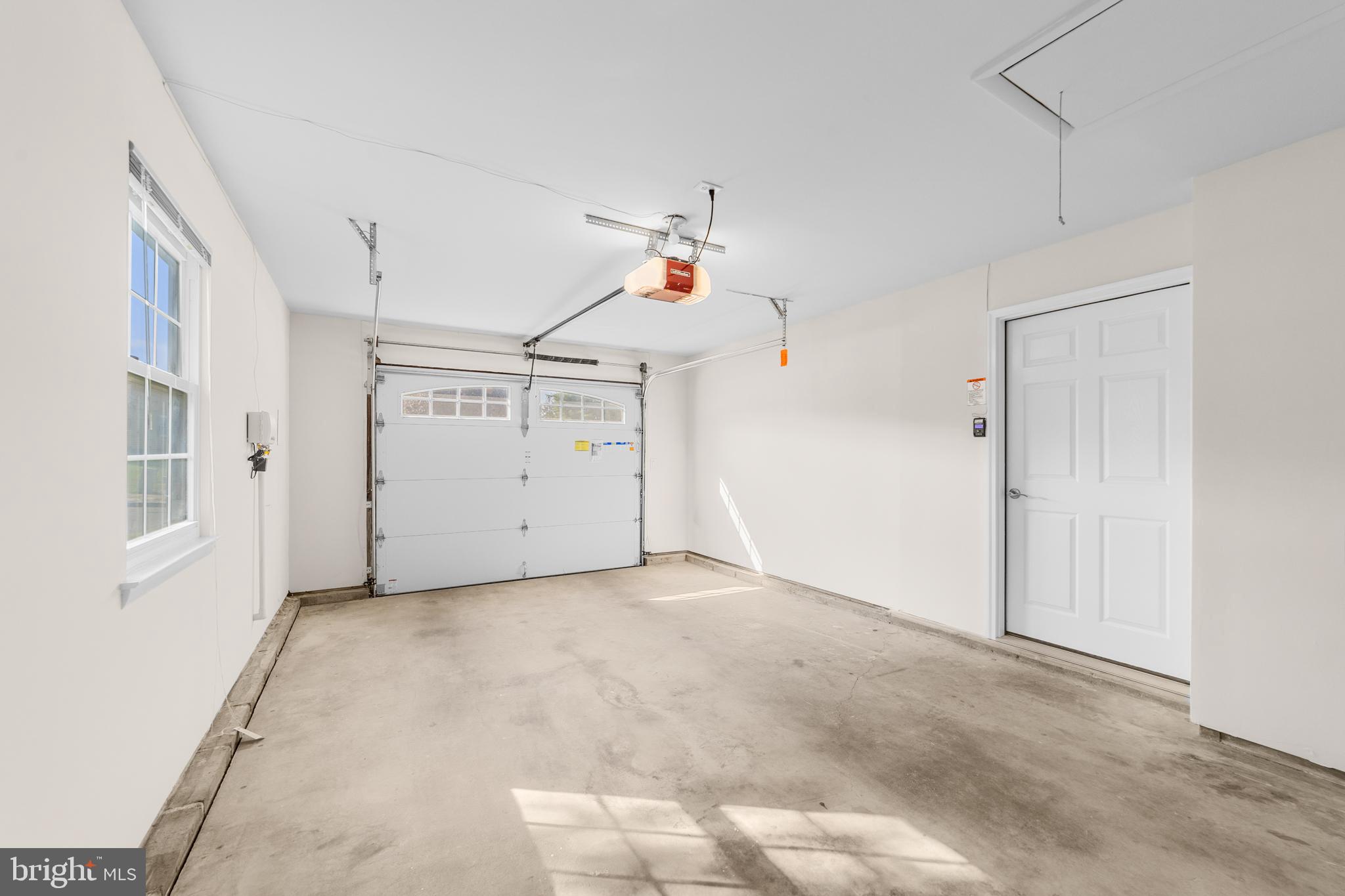 LEISURETOWNE - Residential Lease