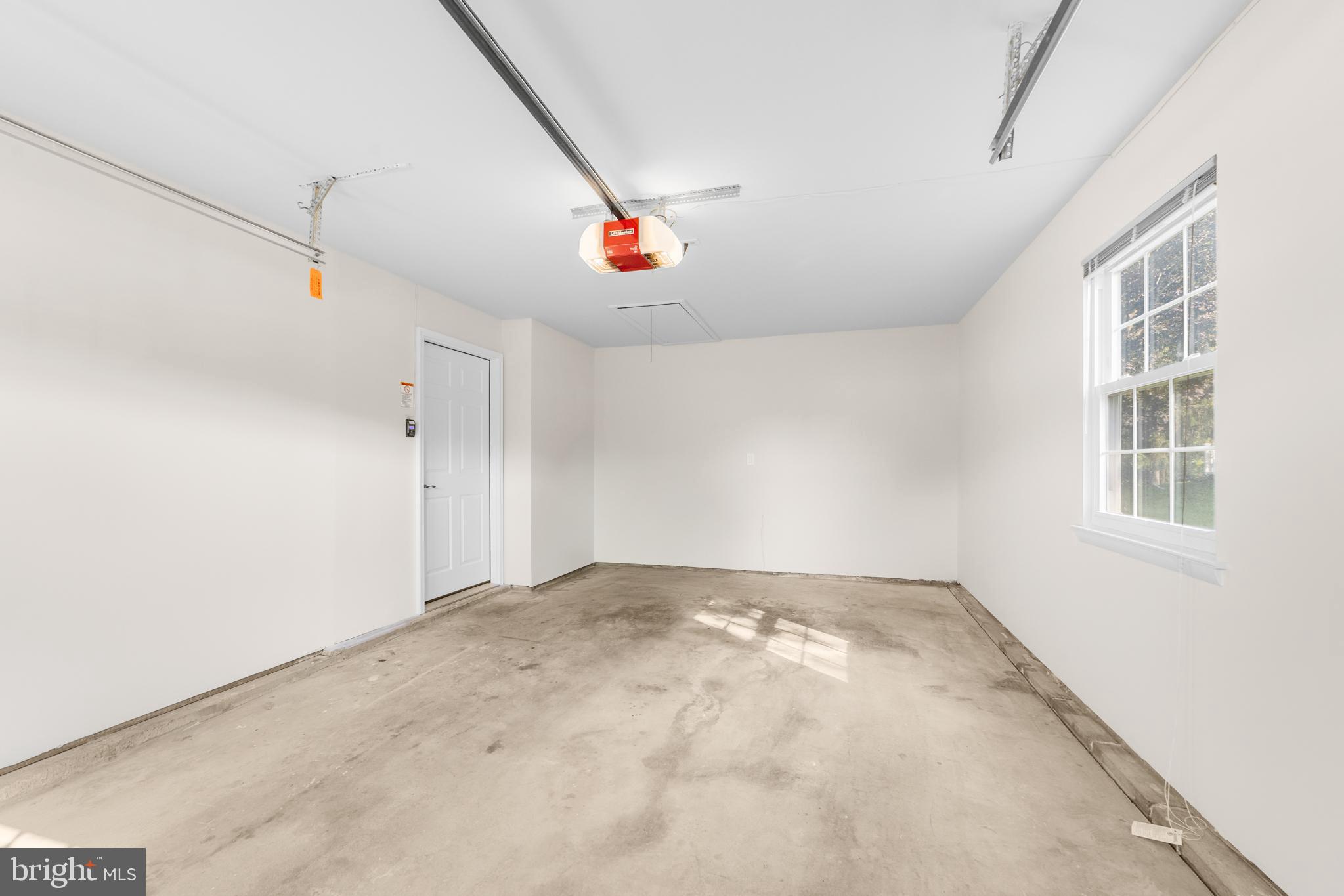 LEISURETOWNE - Residential Lease