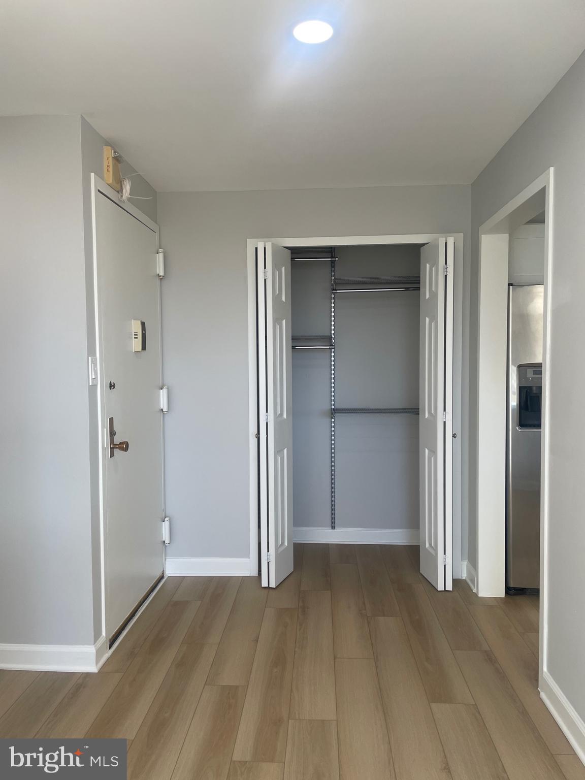 PROMENADE TOWERS - Residential Lease