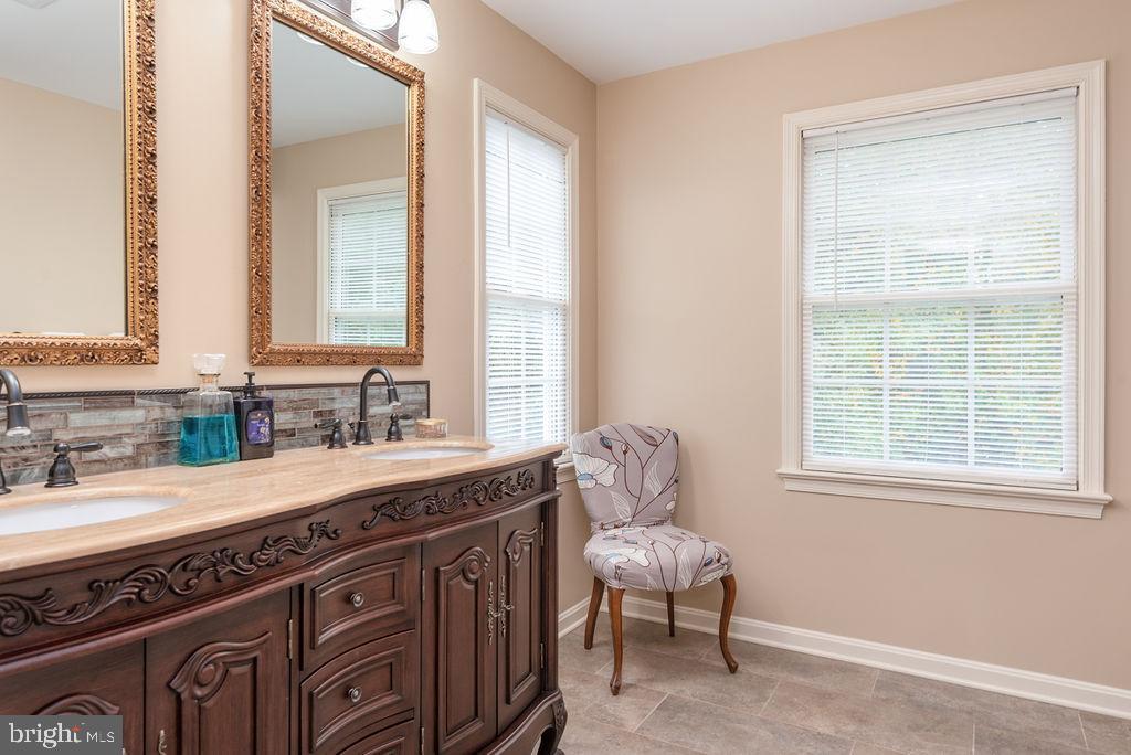 AUSTIN RIDGE - Residential