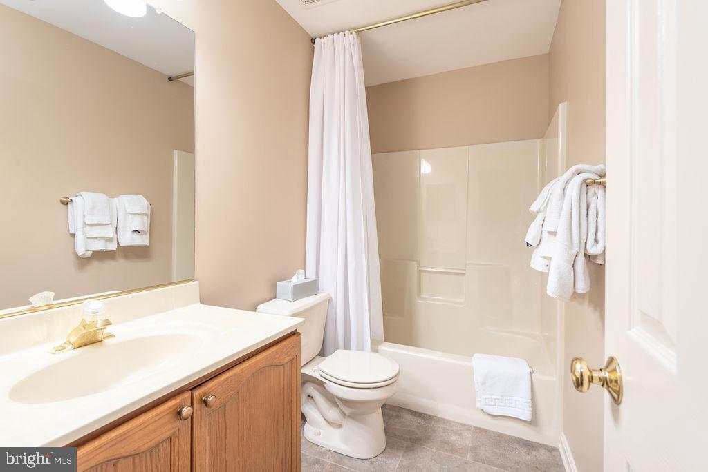 AUSTIN RIDGE - Residential