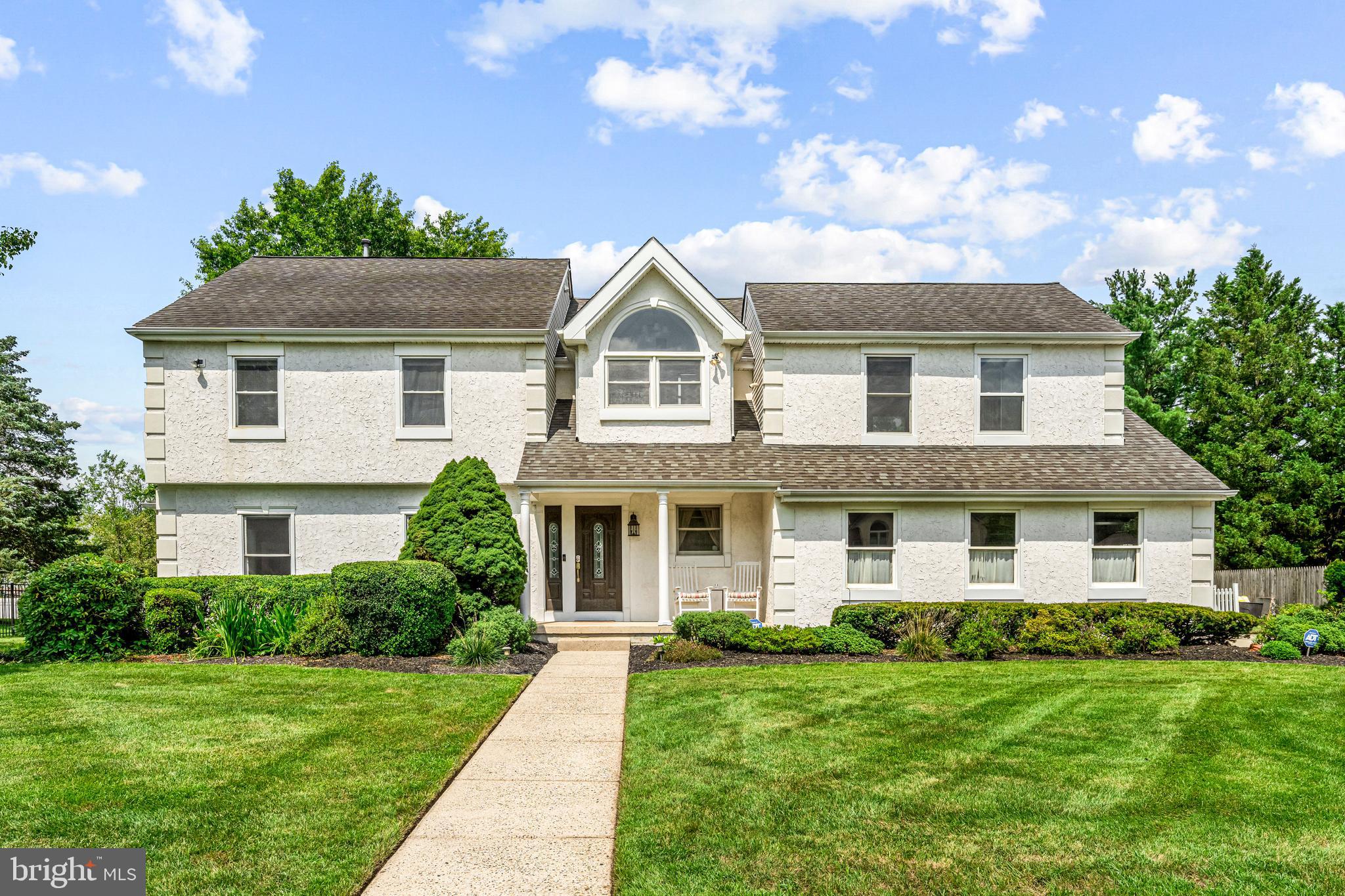 20 HORSESHOE DRIVE