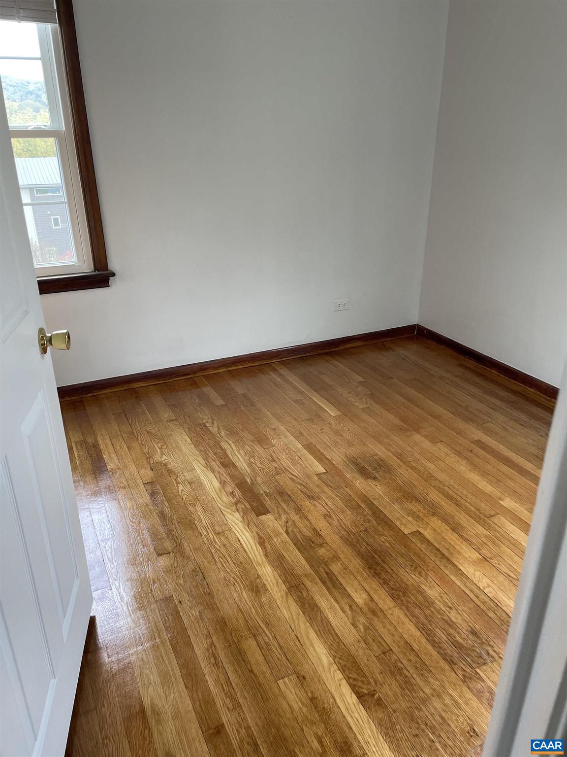 BELMONT - Residential