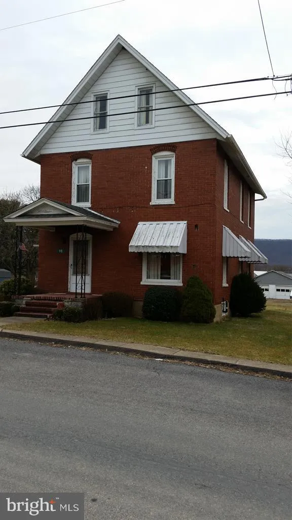 98 Fairview Street, Beech Creek, PA 16822
