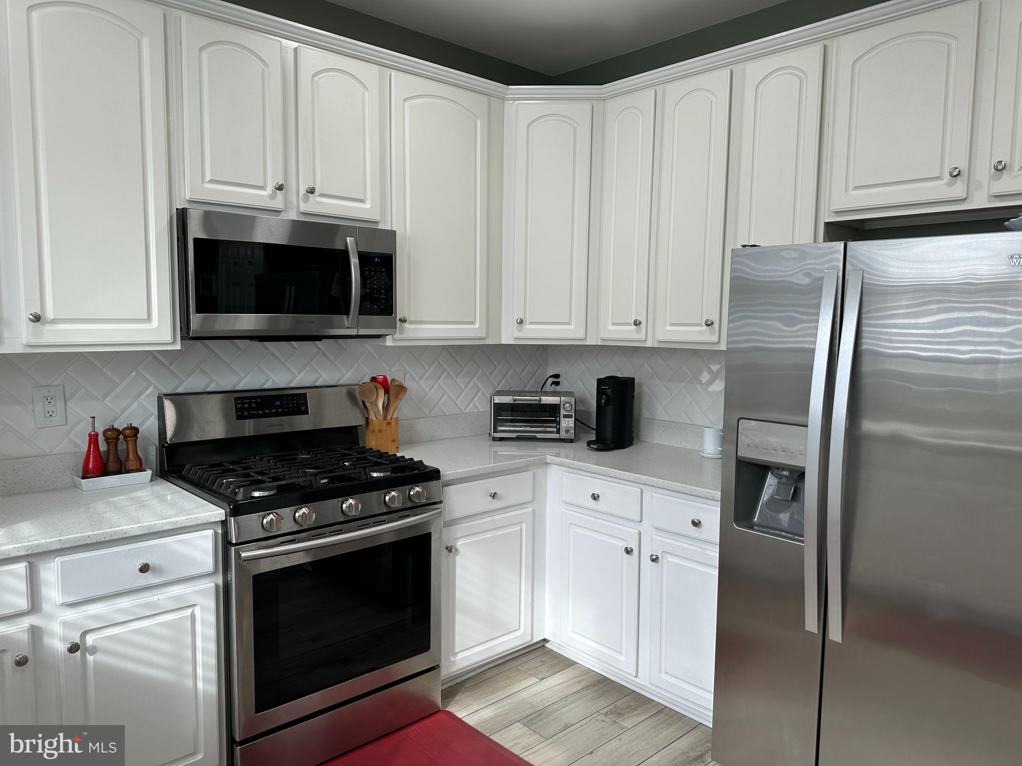 KENTLANDS - Residential Lease