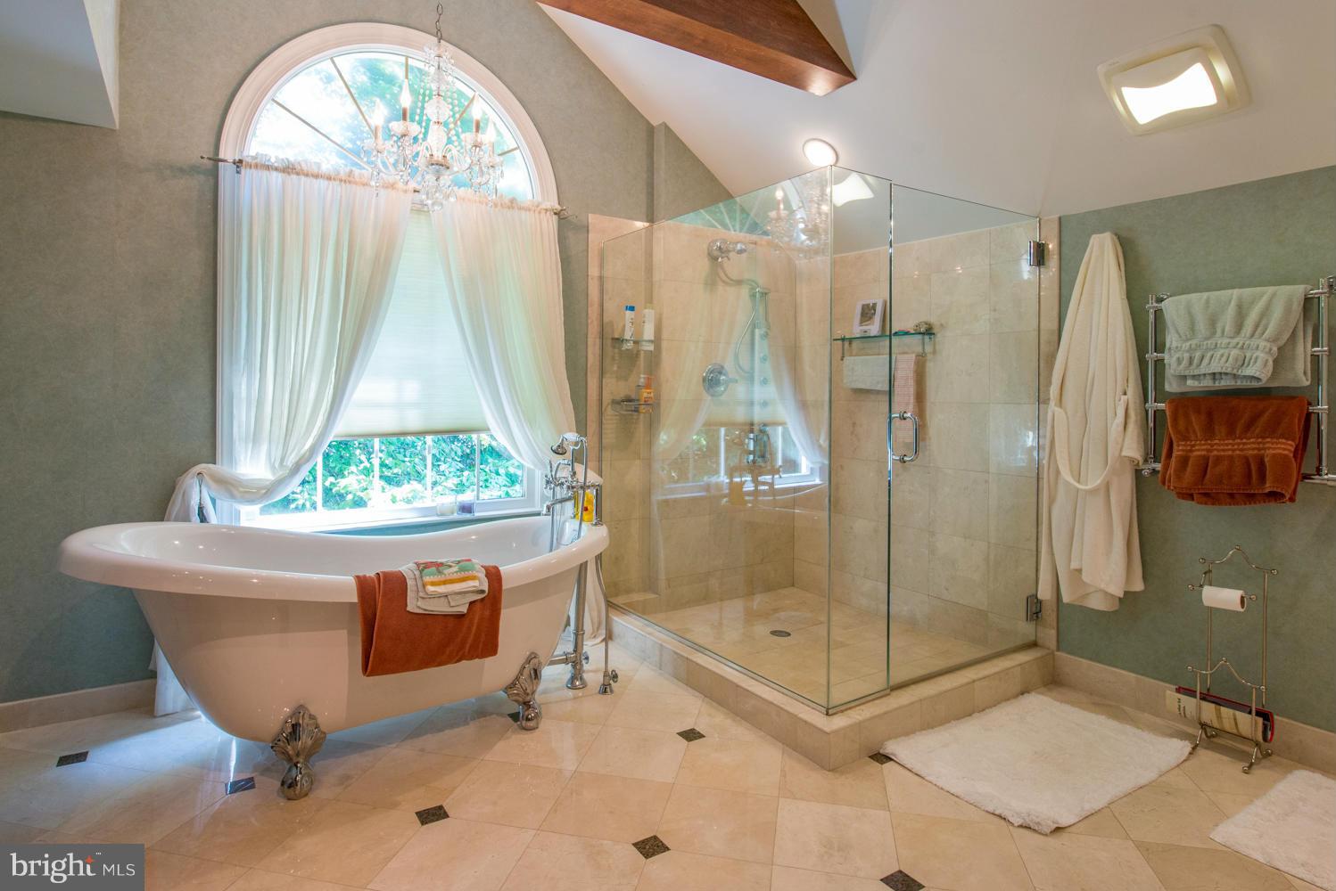 ARDMORE WOODS - Residential