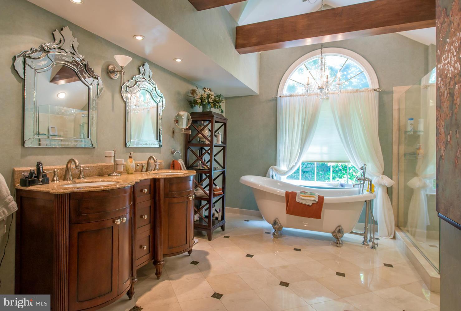 ARDMORE WOODS - Residential